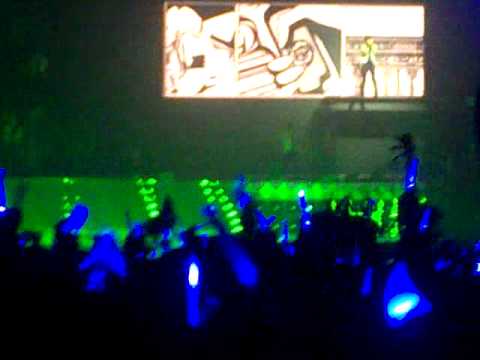 Fancam HQ 091129 Super Show 2 Thailand- She wants it cut.mp4