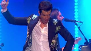 The Killers ♪ Runaways transition + &quot;Read my Mind&quot; at TRNSMT Festival. Glasgow 2018