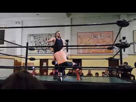 Big Paulie (Rhys Mason) VS HardFlyer | Match Clip