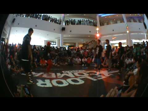 2  Floor Combat 2009 Bboy 3 vs 3 Battle -  Day 2 Giller Battle vs Cypher Kingz