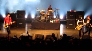 Sum 41 - Still Waiting live Montreal 10 Novembre 2012