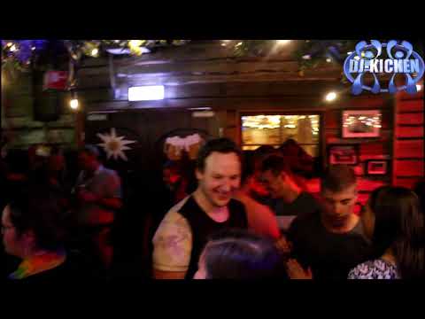 Snowworld Bierstube DJ Kicken & Kazoo