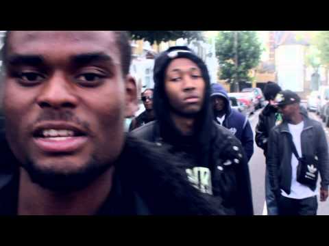 Greezie Tv - Predz - Cooking in the kitchen @GreezieTv @PredzPBOfficial