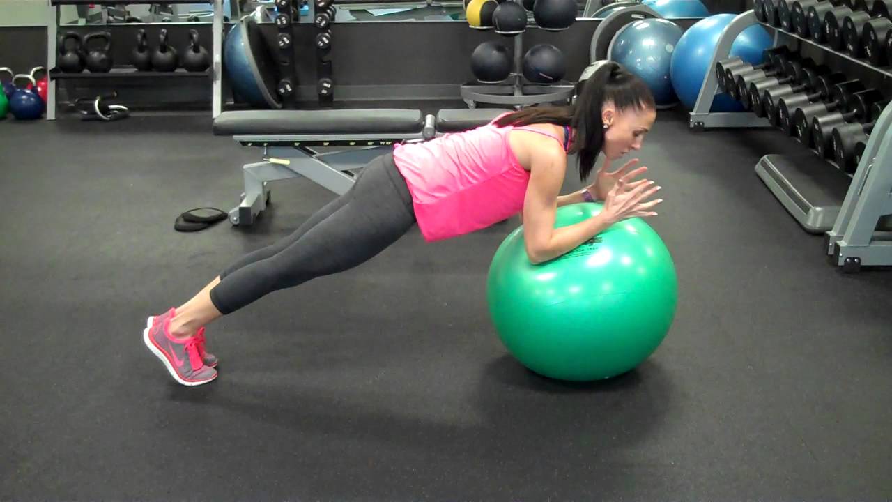 Arm circles on Stability Ball thumnail