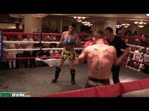 Lee Taylor vs Adam Coleman - Nak Muay 1