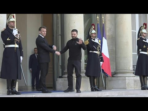 French President Macron receives Ukrainian President Zelensky at the Elysée Palace | AFP