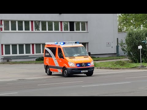 [Selten] ELW-1-B 1518/1 (Wachausfahrt aus der Feuerwache Marzahn (6100) || Berliner Feuerwehr