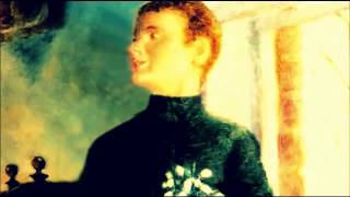 A Winged Victory For The Sullen - Atomos VI (Music Video)