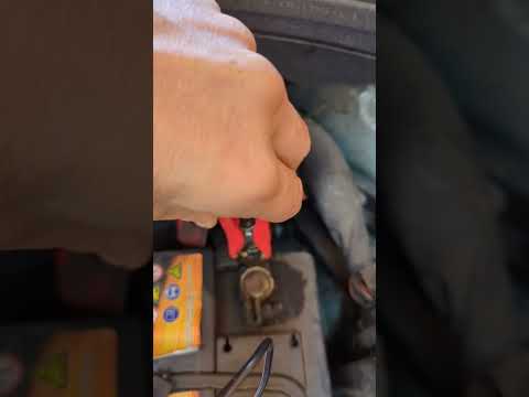 How to charge 12v car battery