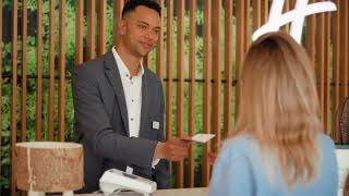 Holiday Inn Munich – Leuchtenbergring | Hotel Film by Studioo & Haus of Visibili