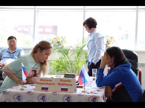 Matrena Nogovitsyna (RUS) - Ksenia Nakhova (RUS). Women's World Draughts Championship. 2019.