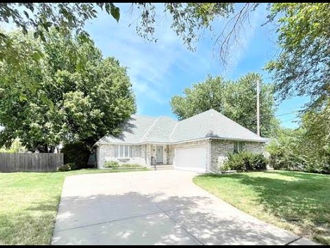Priced at $240,000 - 1131 N Smith St, Wichita, KS 67212