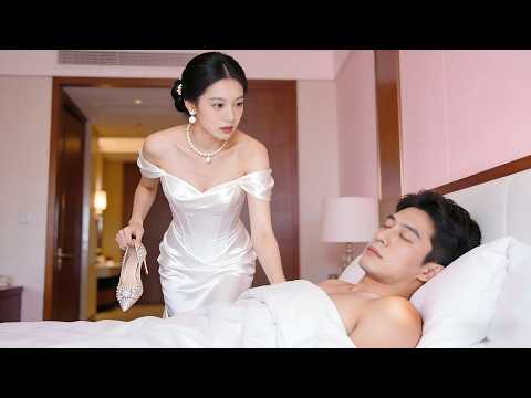 她與心愛的男神發生關係，怕他嫌棄曾今的自己，隱瞞一夜纏綿的身份，殊不知他早已把她刻進心底！ #短劇 #短劇全集 #短劇推薦 #drama