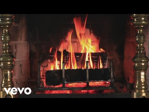 Band of Merrymakers - O Holy Night (Yule Log Video)