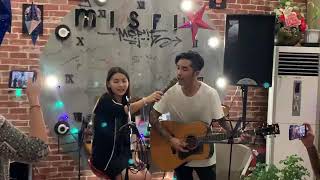 Download lagu Raymond & Khin Wint Wah mp3 Download lagu Raymond & Khin Wint Wah mp3