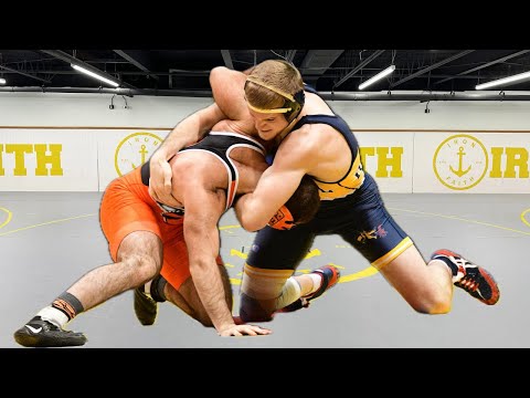 The Front Headlock | Wrestling Moves