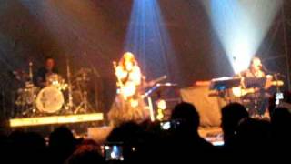 Cristina D'avena feat Gem Boy -- La signora Minù