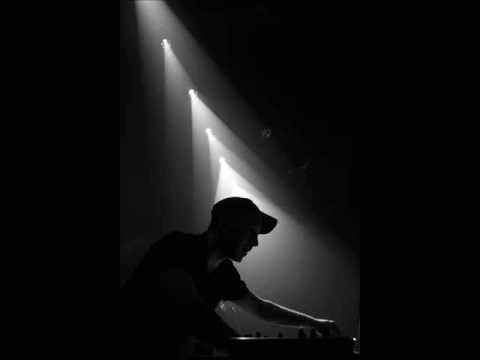 Show Me - Von D Ft Phephe