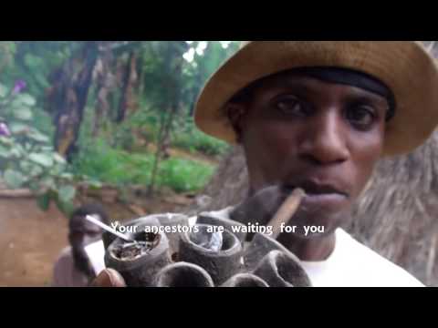 buganda culture smoke pipe( abakazi banywa emindi)