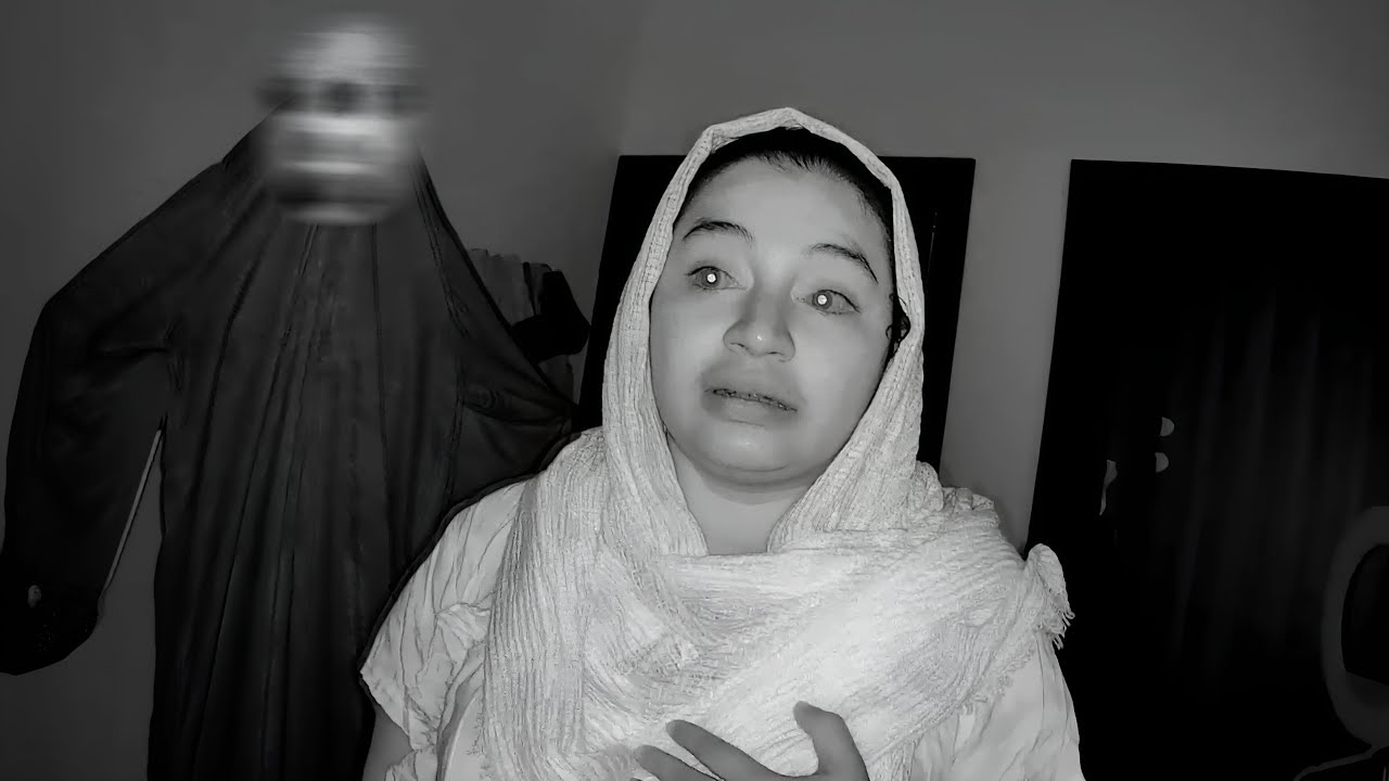 SCARING PAMI at MIDNIGHT..👻