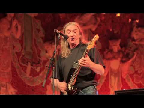 Video thumbnail for Siré (En directo Palau, 2011) [Bonus Track]