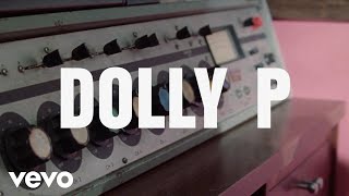 Musik-Video-Miniaturansicht zu DOLLY P Songtext von Beyoncé & Dolly Parton