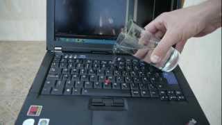 Video thumbnail for Water Test of Working Thinkpad T61 by RMania