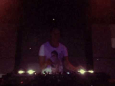 Rene Reiter @ Techneon Club Chäller, CH - 30.11.2013