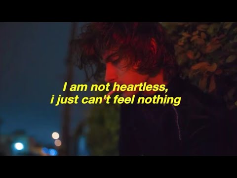 Deadfish - I'm not okay (lyrics)