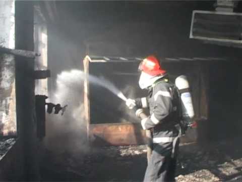 ARAD--Incendiu Fabrica de mobila Pancota.mpg