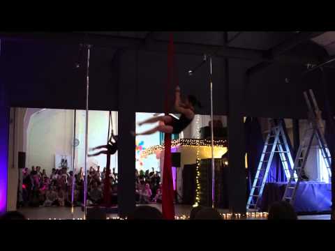 Studio fly 2015 party-Maisy's Aerial silks performance