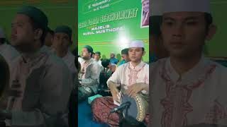 Download lagu Hadroh Majelis Nurul Musthofa #nurulmusthofa #shorts mp3