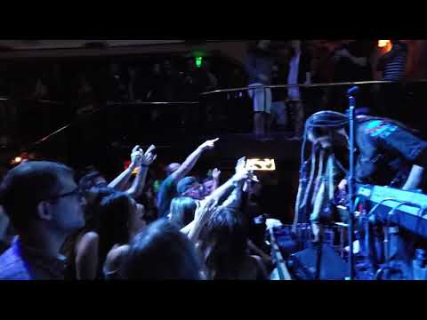 Banda Hot Rocks - “BYOB” (System Of A Down) - The Blue Pub 20/06/2019