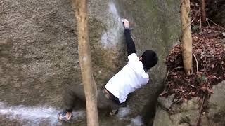 Video thumbnail of アガルタ, 五段 (8b+). 豊田 (Toyota)