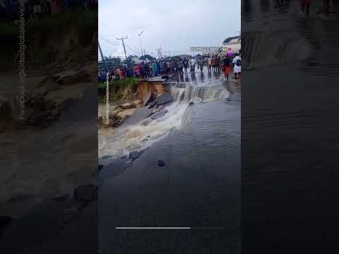Rainwater washes away highway in Nigeria | AJ #shorts