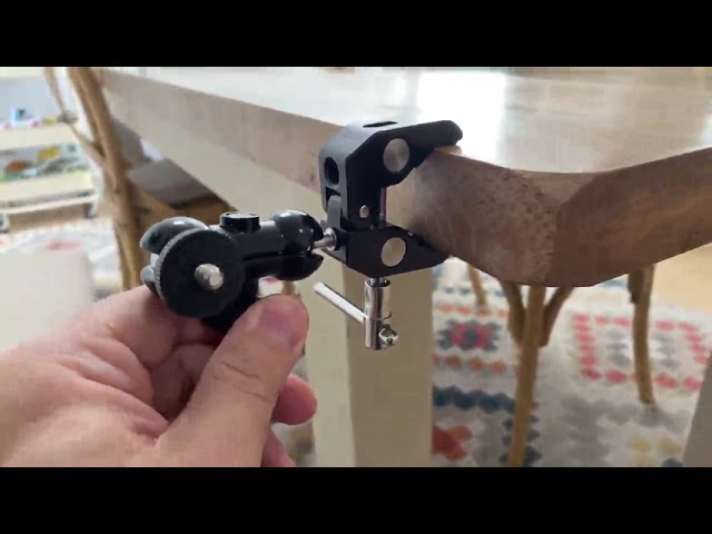 Vídeo relacionado con SMALLRIG Super Clamp y brazo mágico articulado de fricción ajustable de 10 pulgadas con tornillo de 1/4" para monitor LCD/luces LED - KBUM2732B