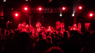 Shadows Fall - The Idiot Box