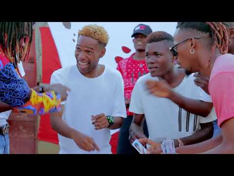 OS NEW DANCE  TIA KINITA RELAXADA