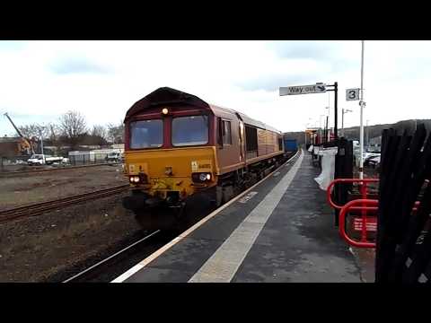 66 015 on the Wilton to knowsley binliner