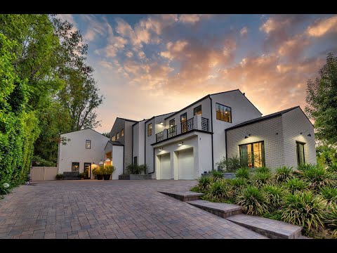 4715 Alonzo Avenue | Encino - The Agency