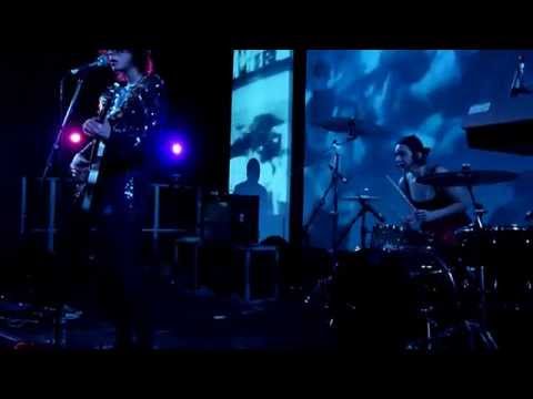 Drop Out Venus - Rapid Lunacy (Live at Roundhouse, London) Download