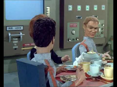 Stingray S01E31 - Trapped in the Depths (1965) | Full Episode |