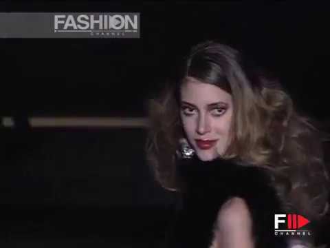 Fashion Show "Mariella Burani" Pret a Porter Women Autumn Winter 2005 2006 Milan 1 of 4