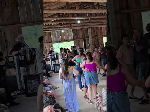 Festa de interior é assim... bom demais! Comunidade Santo Inácio - Palma Sola - SC!...#viral #viws
