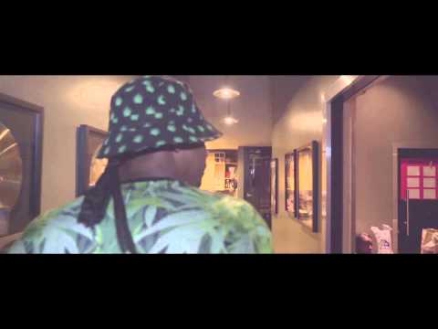 Cash Money (Official Video) YG feat. Krayzie Bone Produced by Brave Brothers