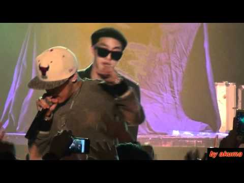 120325 On My Way + Young King Young Boss-Dok2(Feat.Zion.T) @23rd Birthday X Love＆Life.avi