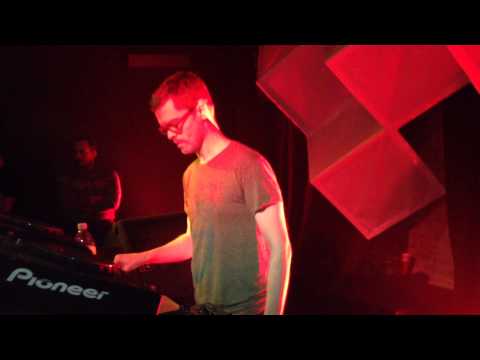 23.11.2013 DELTA - SURGEON @ RE-SET CLUB (BARI/ITALY)