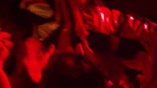 Operate - Peaches (live)