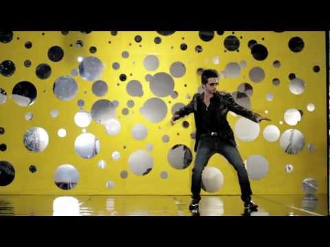 Nouman Khalid - "Desi Thumka" (feat. Osama Com Laude) [Official Video HD]