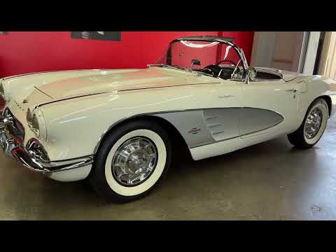 1961 Chevrolet Corvette (CC-1985646) for sale in West Babylon, New York